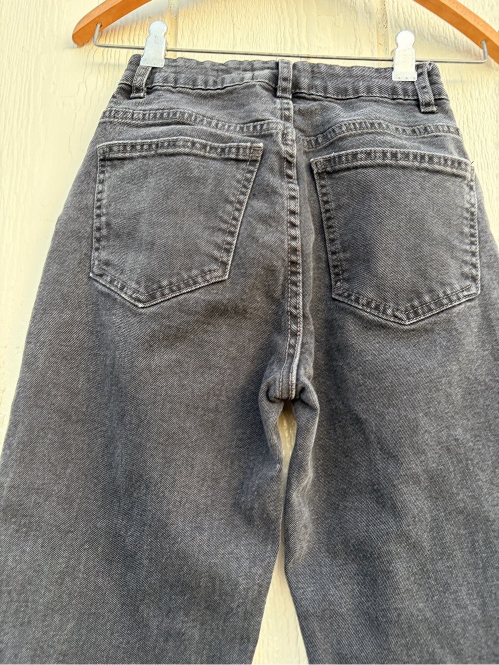Cotton On High-Rise Black Distressed Girls Jeans - Size: 2 - Picture 12 of 14